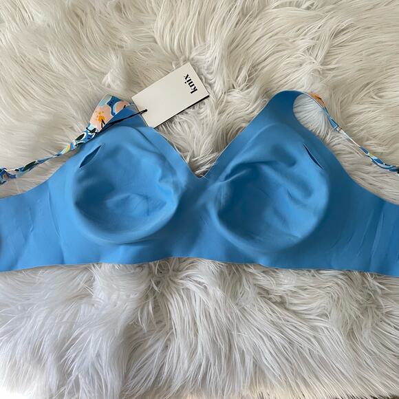 Knix Revolution Wireless Wire Free Seamless V Neck Bra Blue Floral 36 D DD 1+ - Picture 6 of 12